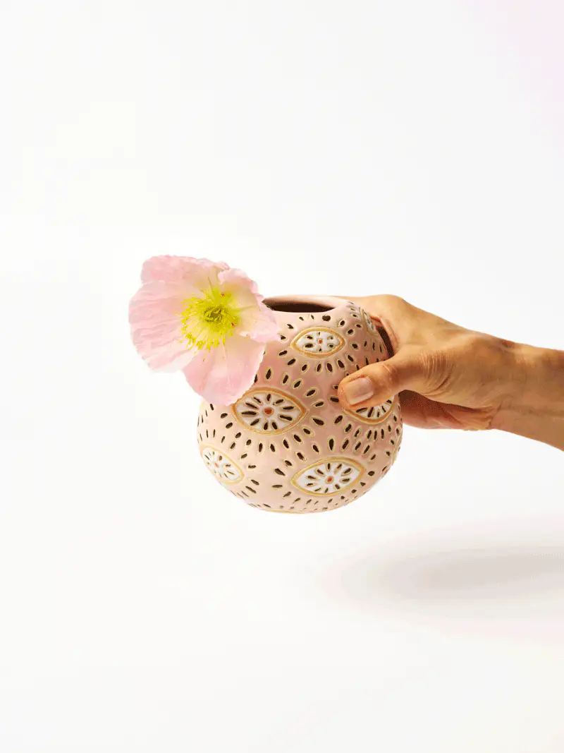 POLLEN VASE PINK EYES